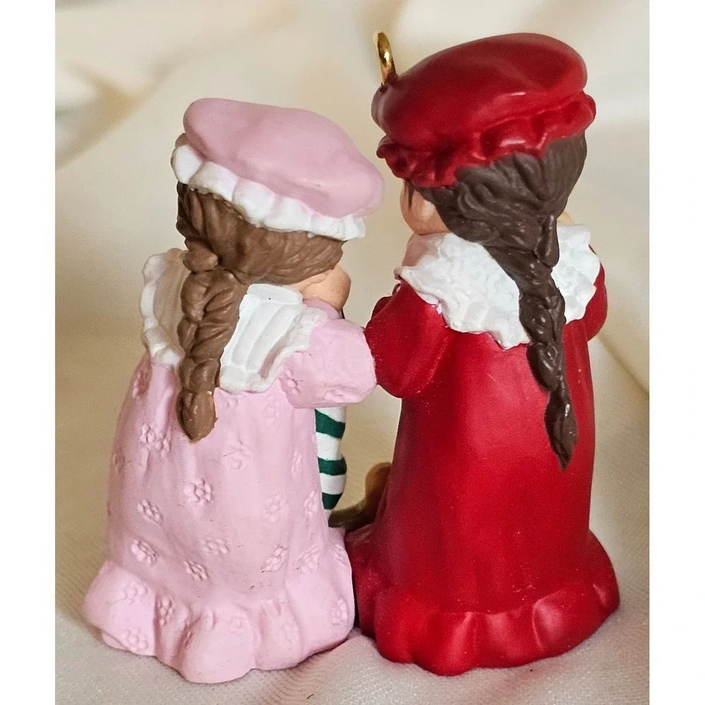 Hallmark vtg ornament